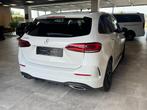 Mercedes B 220 d Amg pack camera panoramsich dak, Auto's, 4 cilinders, Alcantara, Wit, 5 deurs
