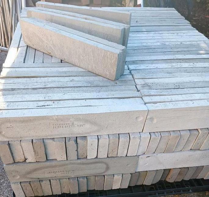 Petersen Tegl Kolumba langgevelstenen grijs K51, Doe-het-zelf en Bouw, Metselstenen, Zo goed als nieuw, Bakstenen, Ophalen