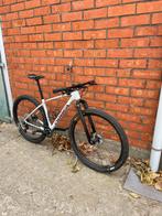 Orbea alma h30 met upgrades, Fietsen en Brommers, Ophalen, Gebruikt
