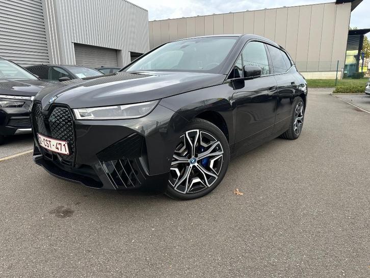 BMW iX, LEDER/CARPLAY/PANO DAK/CAMERA 360/HARMAN-KARDON, Autos, BMW, Entreprise, Achat, iX, Caméra 360°, 4x4, ABS, Caméra de recul