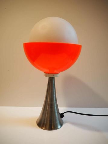 Vintage oranje UFO lampje uit de Space Age, 1970s beschikbaar voor biedingen