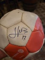 Gesigneerde voetbal AAgent speler, Enlèvement