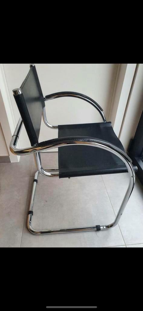 4 Italiaanse design stoelen, Antiek en Kunst, Kunst | Designobjecten, Ophalen