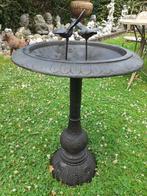 GRAND BAIN D'OISEAUX EN FONTE PATINEE, Enlèvement, Comme neuf