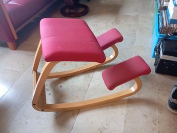 kniestoel STOKKE VARIER VARIABLE ergonomische stoel beschikbaar voor biedingen