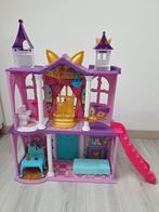 Kasteel met 5 poppetjes (Enchantimals), Ophalen