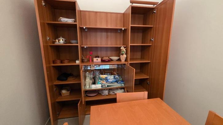 Eetkamerkast, Huis en Inrichting, Kasten | Overige, Zo goed als nieuw, Ophalen