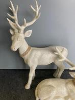 2 Herten - decoratie, Huis en Inrichting, Ophalen, Zo goed als nieuw