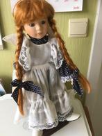 mooie sierpop op staander, Verzamelen, Ophalen of Verzenden, Zo goed als nieuw, Overige typen