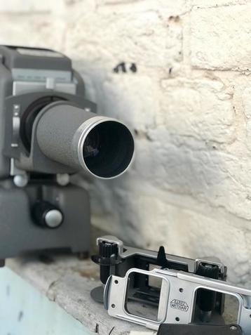vintage Leitz Prado diaprojector incl. accessoires beschikbaar voor biedingen