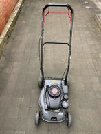 Powerplus zelftrekkende benzine grasmaaier 132cc – 410mm, Tuin en Terras, Grasmaaiers, Ophalen, Zo goed als nieuw, Benzine-grasmaaier