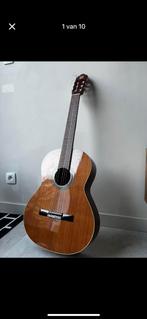 Alhambra tapa maciza gitaar, Muziek en Instrumenten, Ophalen, Zo goed als nieuw