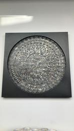 Wanddecoratie in metaal, Enlèvement