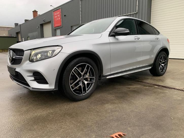 FULL OPTION GLC250 AMG/FULL LED/NIGHTPACK/HEAD UP/NAVI, Auto's, Mercedes-Benz, Bedrijf, Te koop, GLC, 4x4, ABS, Achteruitrijcamera