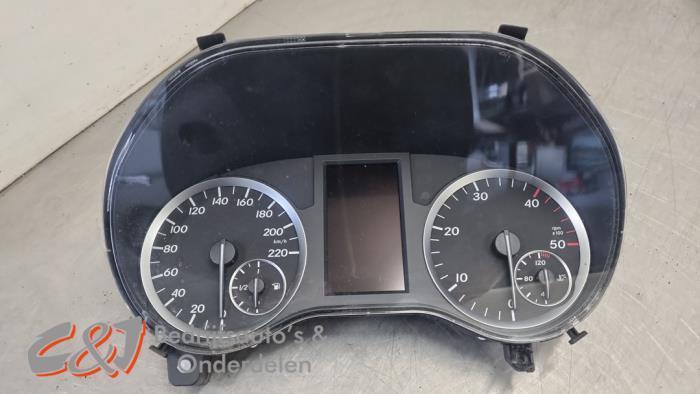 Kilometerteller KM van een Mercedes Vito, Auto-onderdelen, Dashboard en Schakelaars, Mercedes-Benz, Gebruikt, 3 maanden garantie