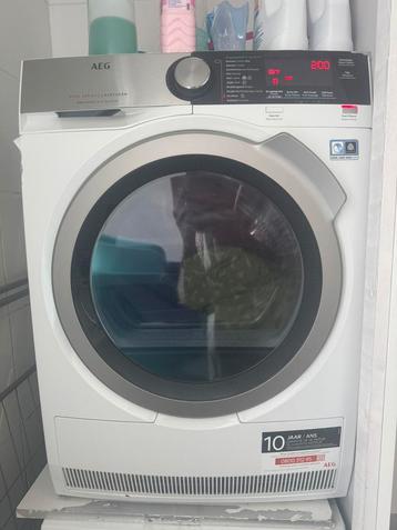 Warmtepomp Droogkast AEG 8000 series LAVATHERM, Classe énergétique A ou plus économe, Chargeur frontal, Enlèvement, Utilisé