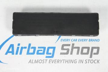 Knie airbag Volkswagen Tiguan (2016-heden) beschikbaar voor biedingen