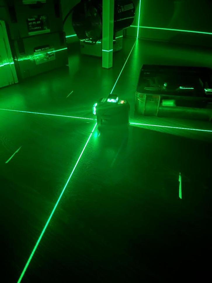 Kruislijnlaser groene straal, Doe-het-zelf en Bouw, Meetapparatuur, Zo goed als nieuw, Overige meters, Ophalen