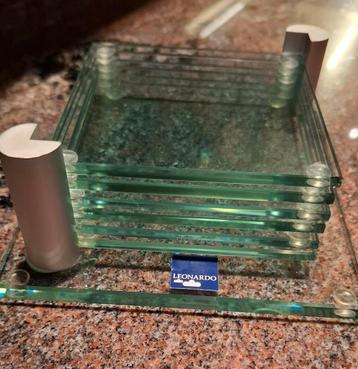 Leonardo 6 glazen onderzetters in houder beschikbaar voor biedingen