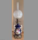 Porseleinen petroleumlampen, Ophalen