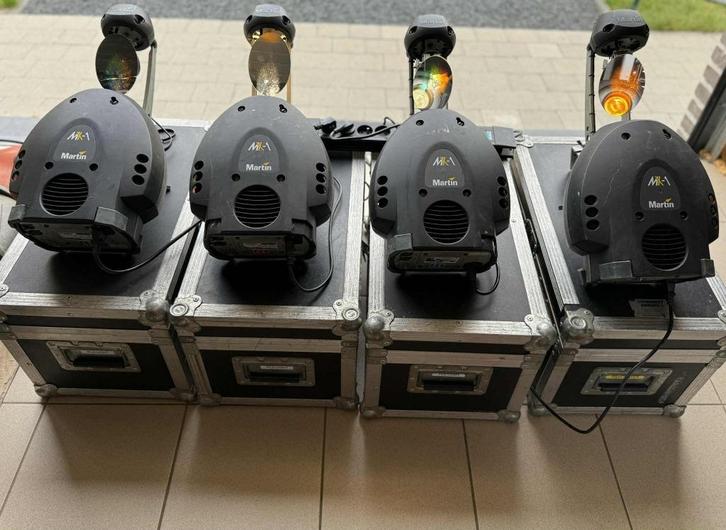 4 stuks  Martin MX 1 scanners met Martin sturing en cases, Muziek en Instrumenten, Licht en Laser, Gebruikt, Geluidgestuurd, Kleur