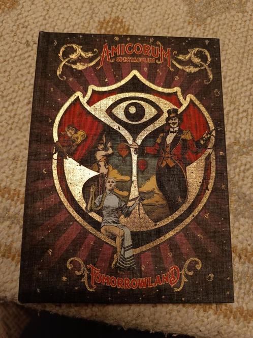 Tomorrowland : Amicorum Spectaculum  3 cd, CD & DVD, CD | Instrumental, Enlèvement ou Envoi