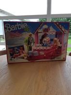 Barbie chocoladen shop., Kinderen en Baby's, Speelgoed | Poppenhuizen, Ophalen, Zo goed als nieuw