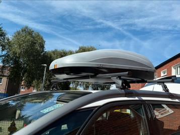 Auto Dakkoffer dakdragers open dakrail beschikbaar voor biedingen