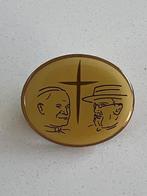 Vintage pin Paus & Pater Damiaan, Ophalen of Verzenden
