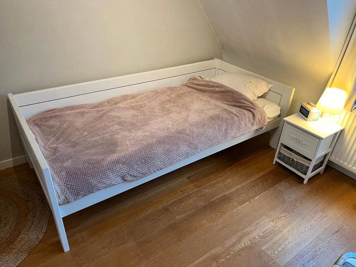 Kwaliteits bed Life Time 1 persoon 90 x 200 perfecte staat, Maison & Meubles, Chambre à coucher | Matelas & Sommiers, Comme neuf