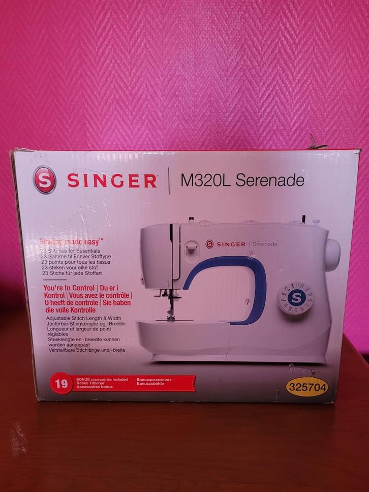 Machine à coudre Singer Serenade M320L neuve, Hobby en Vrije tijd, Naaimachines en Toebehoren, Nieuw, Naaimachine, Singer, Ophalen