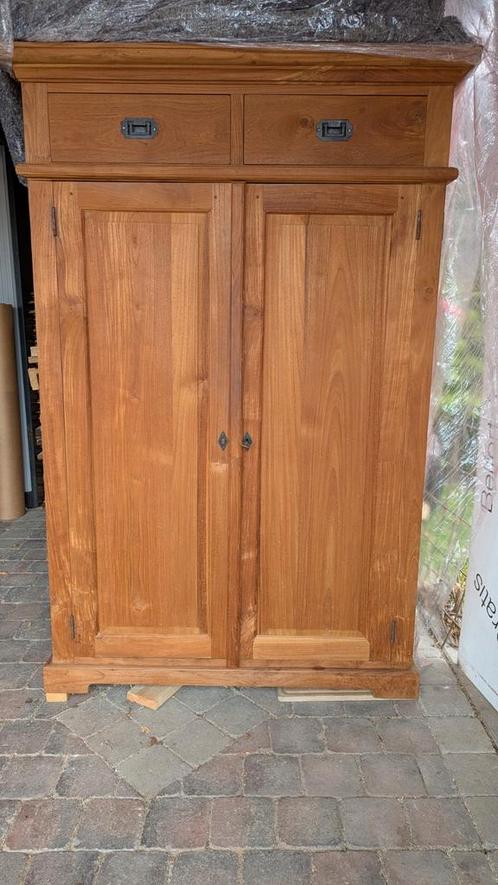 Teak kast, Huis en Inrichting, Kasten | Computermeubels, Ophalen
