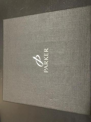 Parker geschenkdoos met zwarte leren hoes nieuw, zonder s beschikbaar voor biedingen