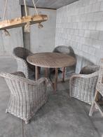 Teakhouten tuin tafel en  4 stoelen bijhorend lounge stel, Tuin en Terras, Ophalen