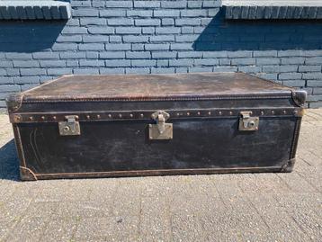 Chesterfield leren salontafel koffer model vintage zwart  beschikbaar voor biedingen