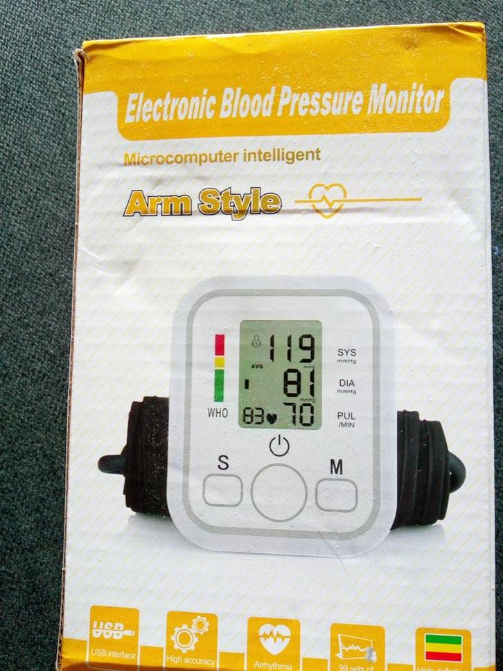 Arm bloeddruk meter led uitvoering Nieuw in doos ongebruikt, Diversen, Verpleegmiddelen, Nieuw, Ophalen