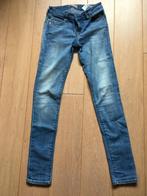 Jeans broek blauw guess maat 26, Guess, Ophalen of Verzenden, Zo goed als nieuw, Blauw