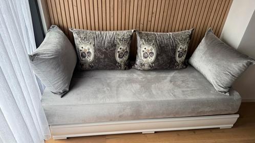 Marokaanse zetel (sedari) 2m, Huis en Inrichting, Zetels | Zetels en Chaises Longues, Zo goed als nieuw, Ophalen