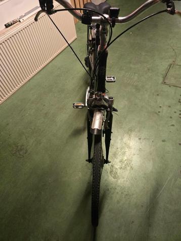 Damesfiets  beschikbaar voor biedingen