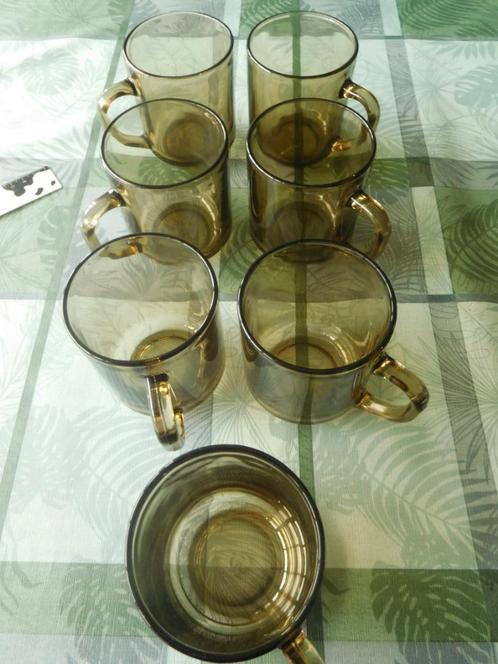 Lot de 7 mugs en verre fumé marron Arcoroc pour BP., Maison & Meubles, Cuisine | Vaisselle, Neuf, Tasse(s) et/ou soucoupe(s), Verre