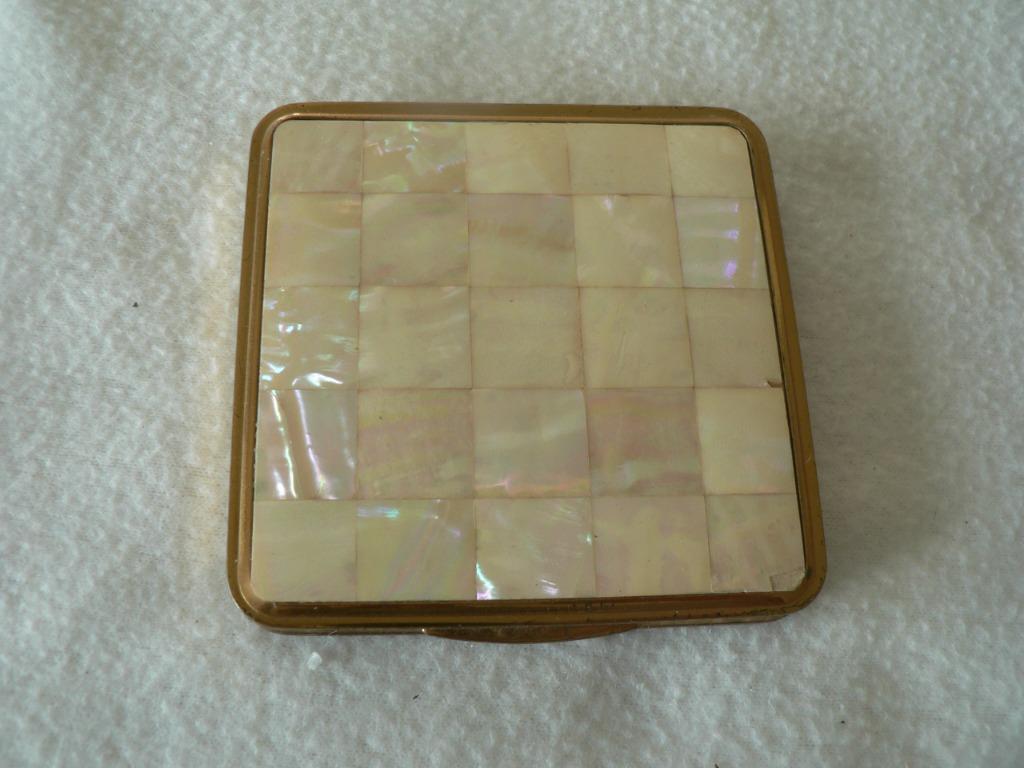 antieken poederdoos jaren 50 Mascot, Enlèvement ou Envoi