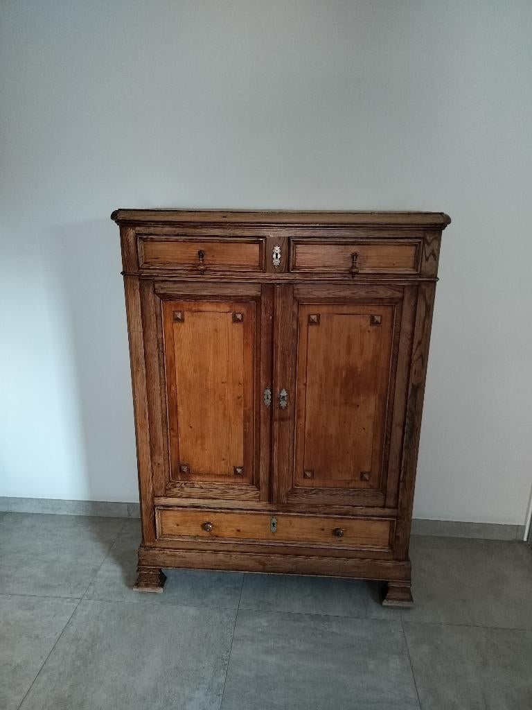 Kast, Enlèvement, Utilisé, Chêne, Avec tablette(s)