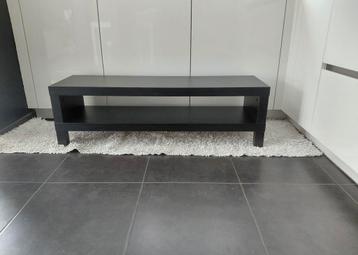 Strakke salontafel/ tv kast met opbergvak. beschikbaar voor biedingen