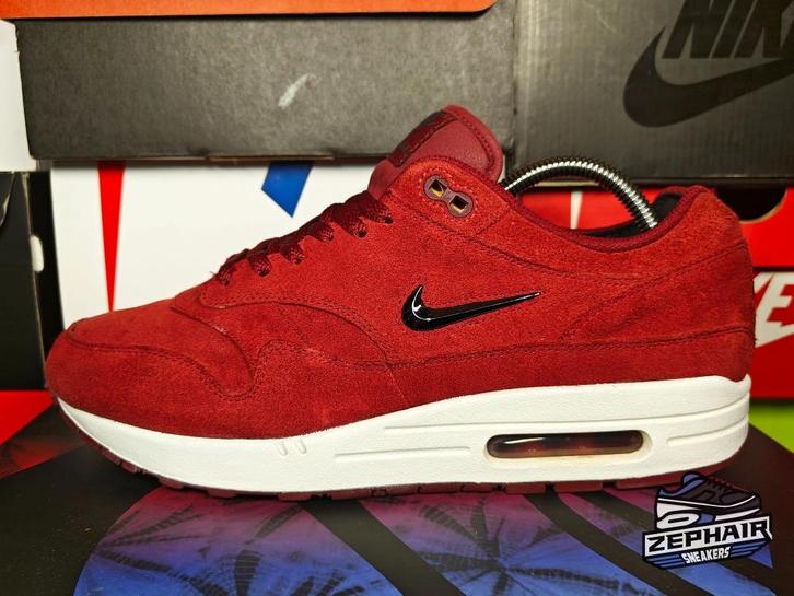 Nike Air Max 1 Jewel 'Team Red' EU44.5 2017, Kleding | Heren, Schoenen, Gedragen, Sneakers, Overige kleuren, Ophalen of Verzenden