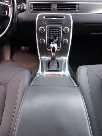 Volvo v 70 2.0 diesel turbo 5 cylindres 2015, Autos, Achat, V70, Diesel, Particulier