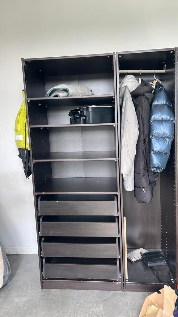 Donkerbruine kledingkast (bijna zwart) – stevig & ruim, Ophalen, Gebruikt, Met plank(en), 150 tot 200 cm