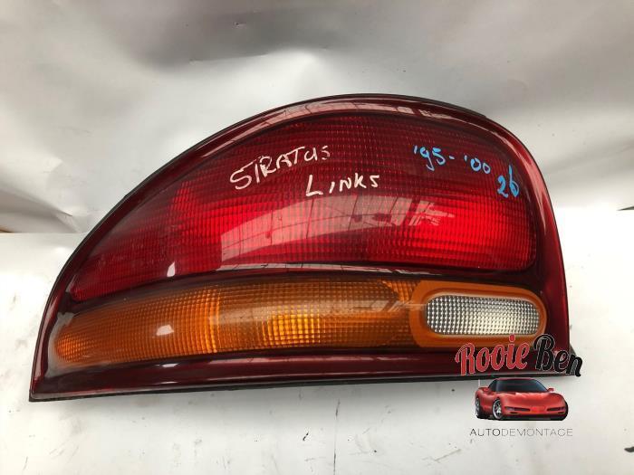 Achterlicht links van een Chrysler Stratus, Auto-onderdelen, Verlichting, Chrysler, Gebruikt, 3 maanden garantie, Ophalen of Verzenden