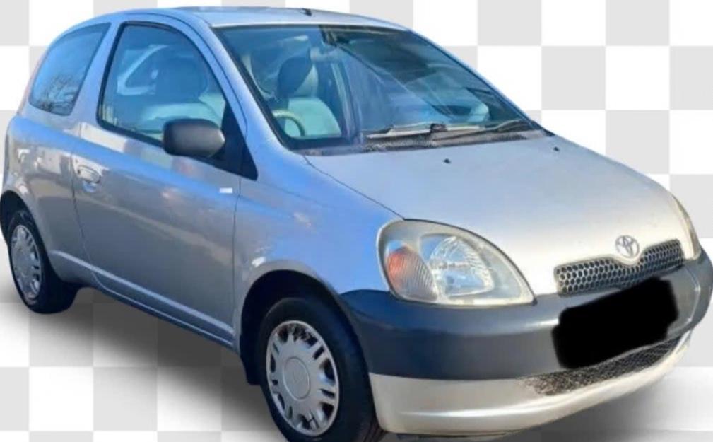 Toyota Yaris 1.0, Autos, Toyota, Argent ou Gris, Achat, 90 kg, Boîte manuelle
