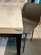 Tafel Xooon Met 4 Stoelen, Ophalen, Zo goed als nieuw