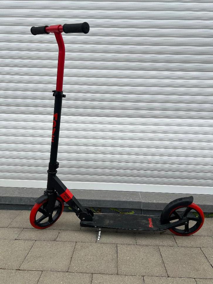 Step / stuntstep 200mm, verstelbaar, voor 6-7 jaar, Fietsen en Brommers, Steps, Gebruikt, Gewone step, Ophalen